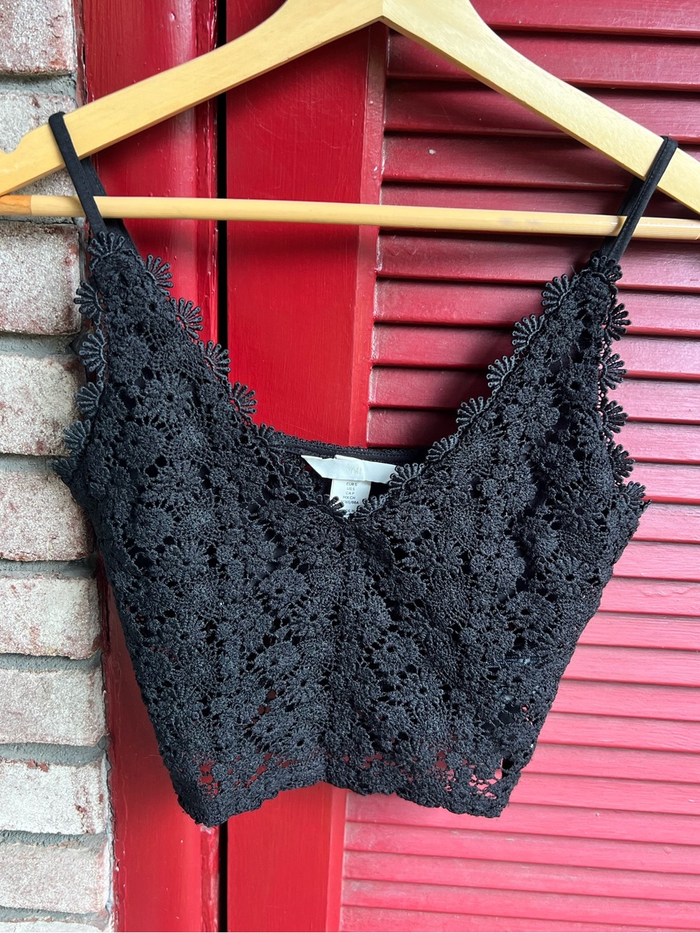 H&M Black Crop Crochet Lace Cami Tank Top Small